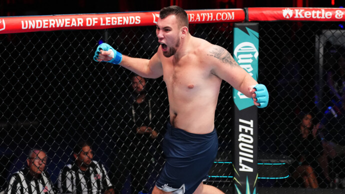 Украинца забанили в UFC еще до первого боя. Новичок оказался мошенником