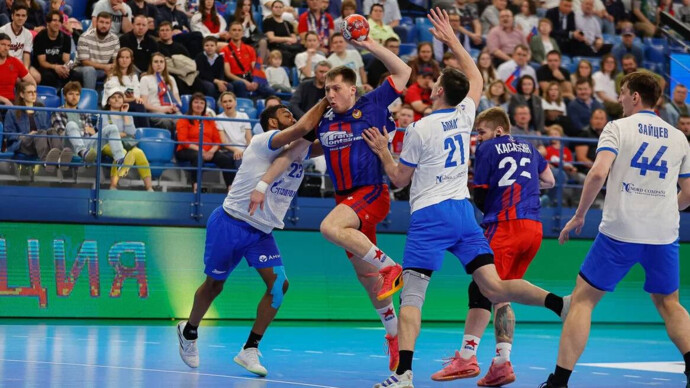 ЦСКА обыграл «Зенит» и сравнял счет в финале чемпионата России по гандболу
