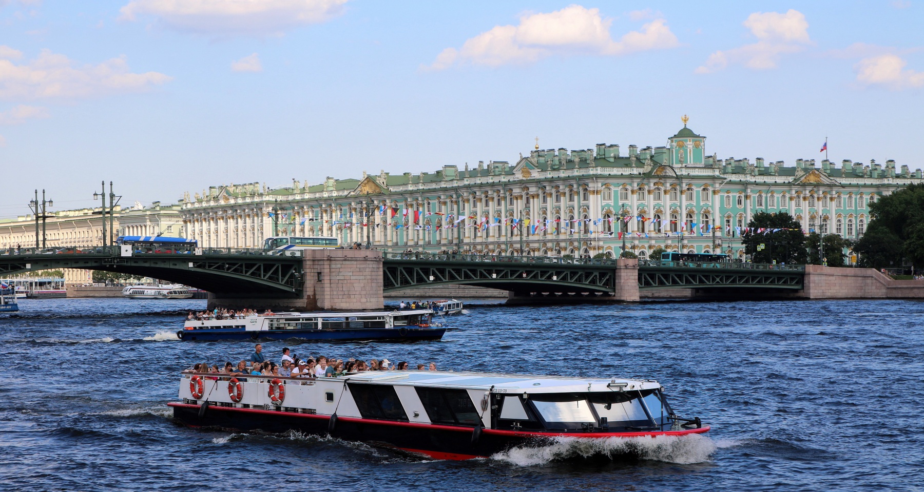 В Петербурге взлетела стоимость отелей в преддверии ПМЭФ