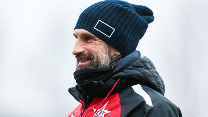 Шаронов рассказал, кого считает фаворитом чемпионата России