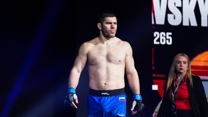 Молдавский победил Билостенного на турнире PFL World Tournament 4