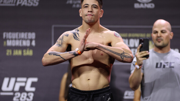 Морено победил Эрцега на турнире UFC on ESPN 64