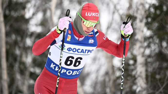 Большунов выиграл гонку с раздельным стартом в Финале Кубка России в Кировске