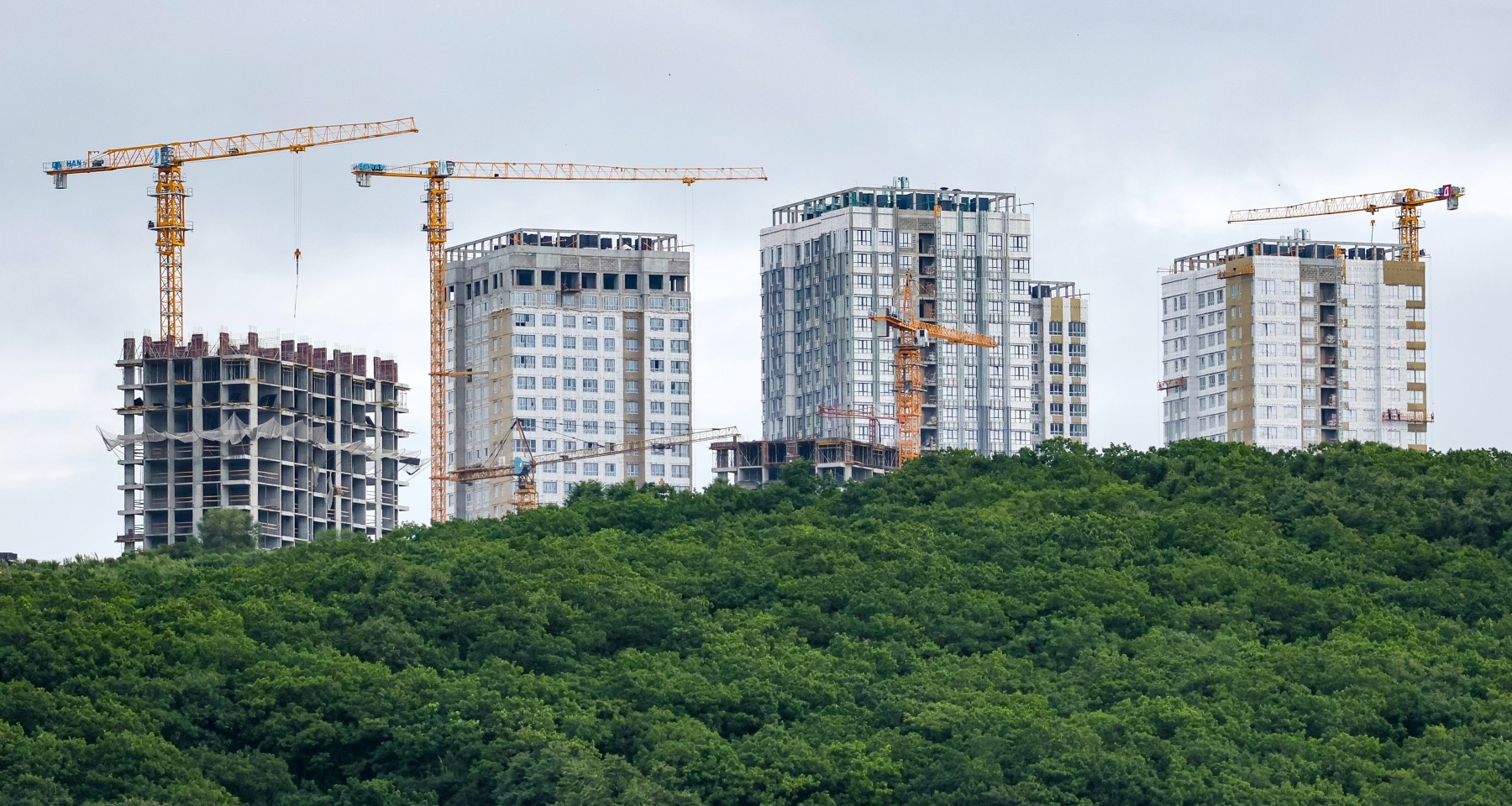 В Росси растет число нераспроданных квартир от застройщика