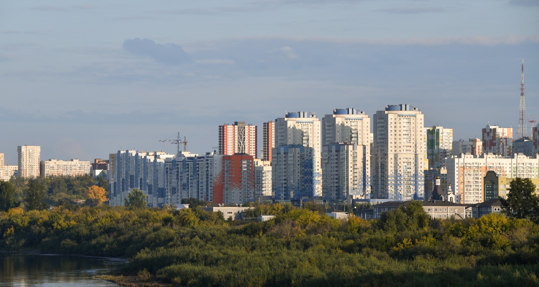 Сколько надо зарабатывать, чтобы взять 1 млн в ипотеку, кинутся ли вкладчики скупать квартиры. Главное о жилье за неделю